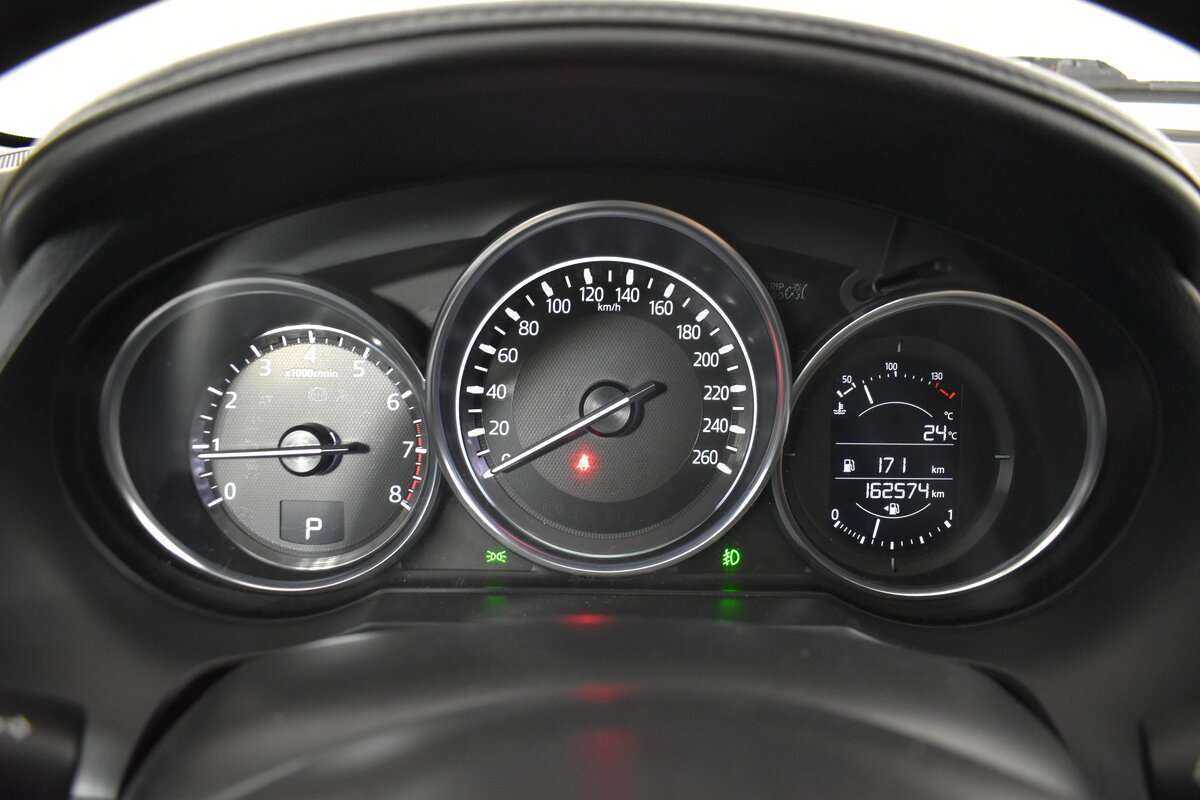 Mazda 6 2017 года с пробегом. Фото: #6