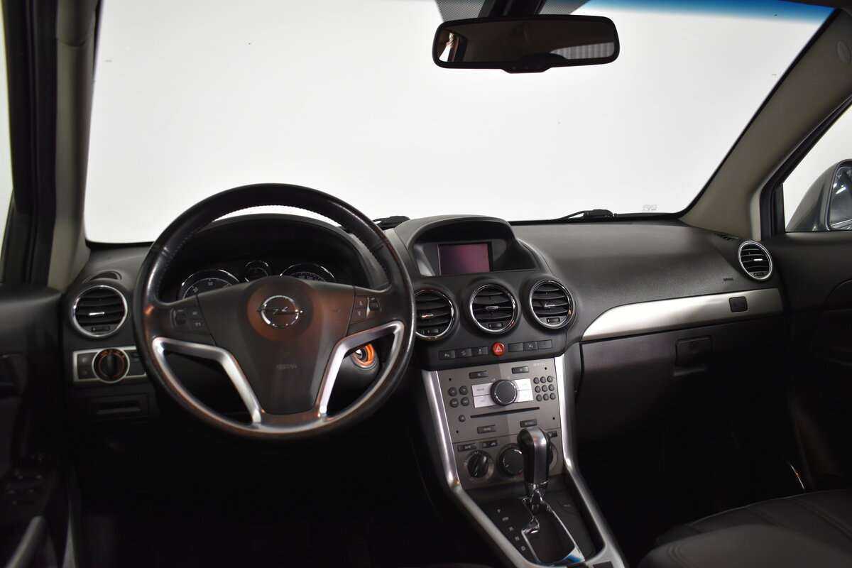 Opel Antara 2013 года с пробегом. Фото: #9