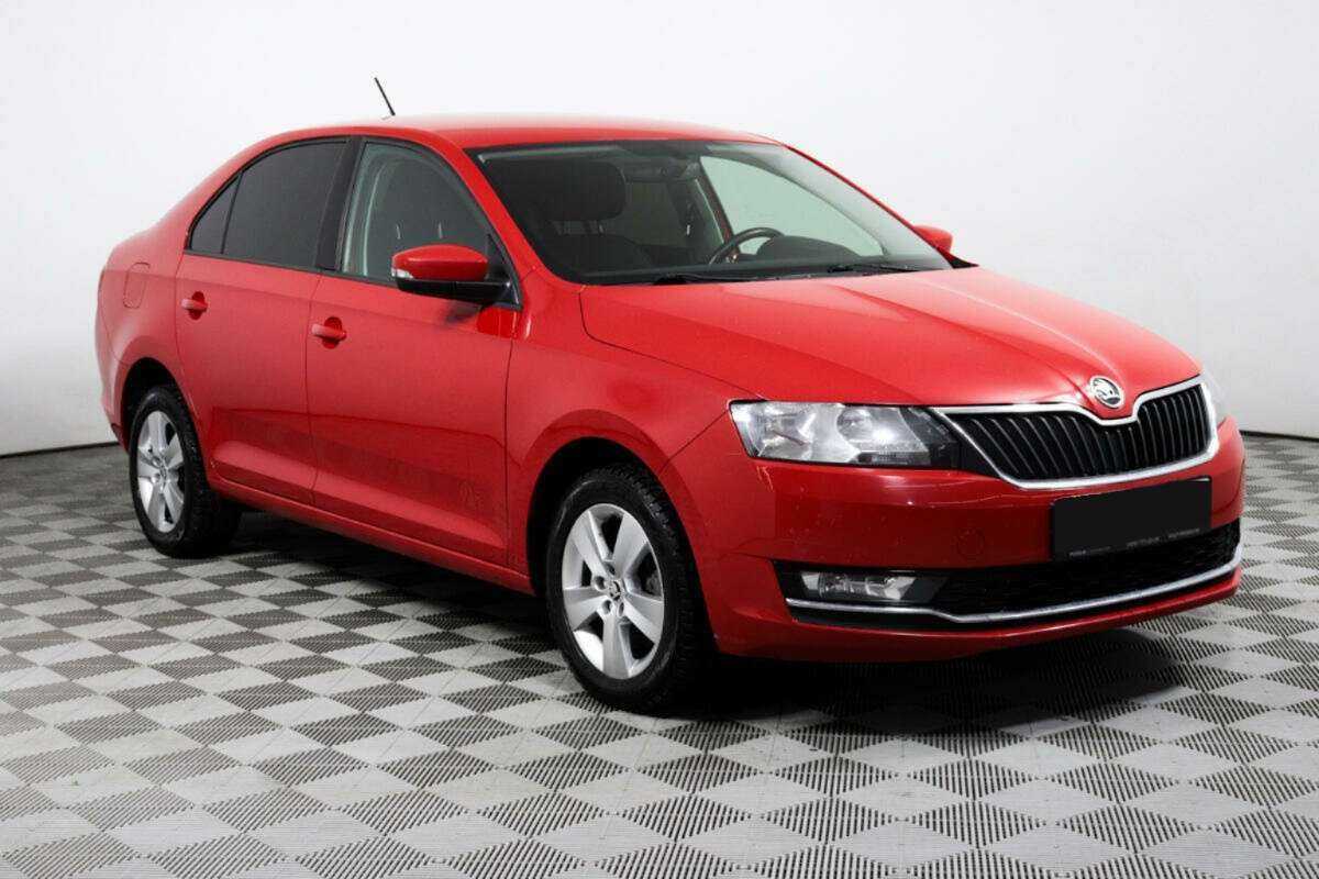 Skoda Rapid 2018 года с пробегом. Фото: #2