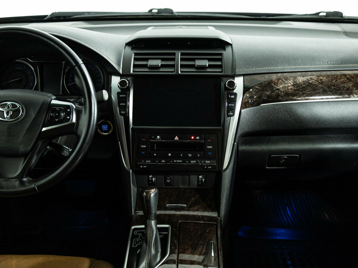 Toyota Camry 2016 года с пробегом. Фото: #11