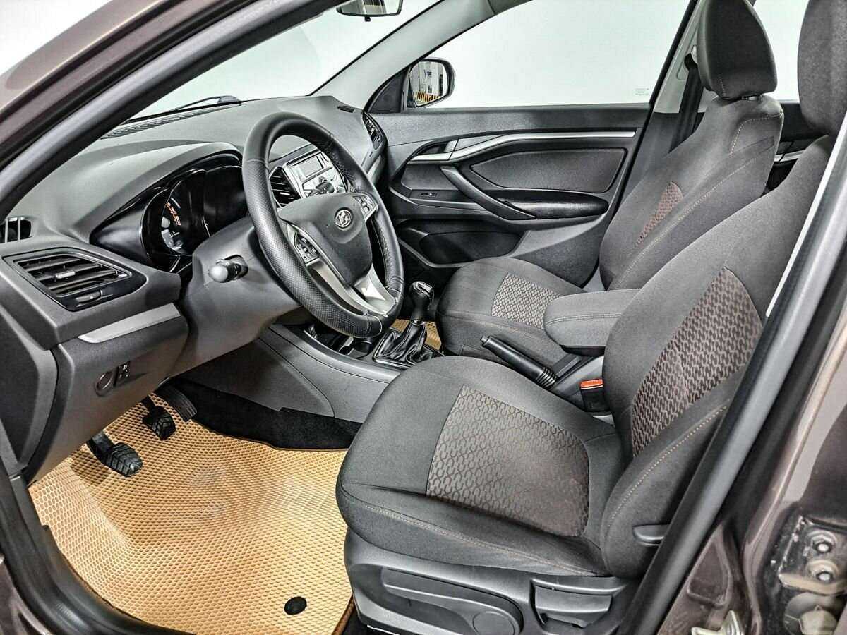 Lada (ВАЗ) Vesta 2019 года с пробегом. Фото: #13