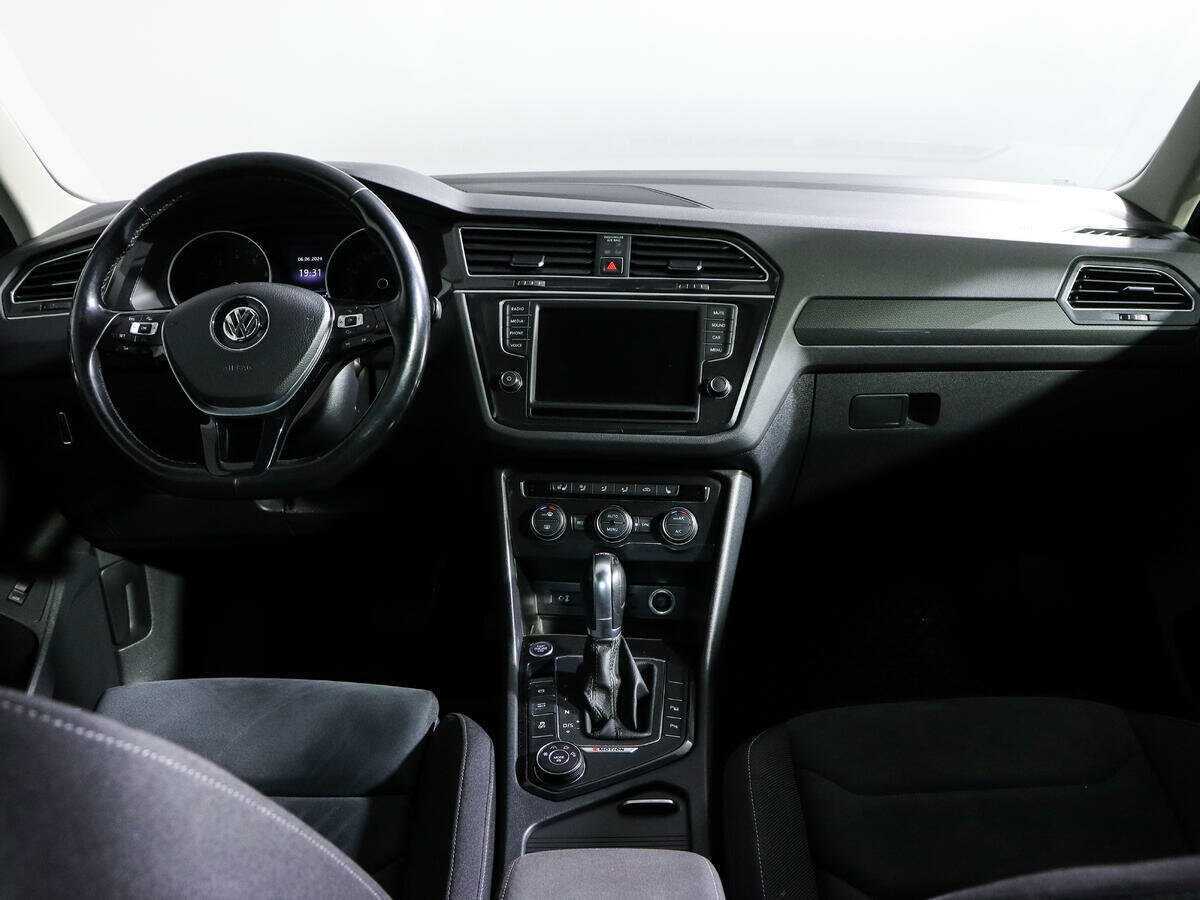 Volkswagen Tiguan 2017 года с пробегом. Фото: #11