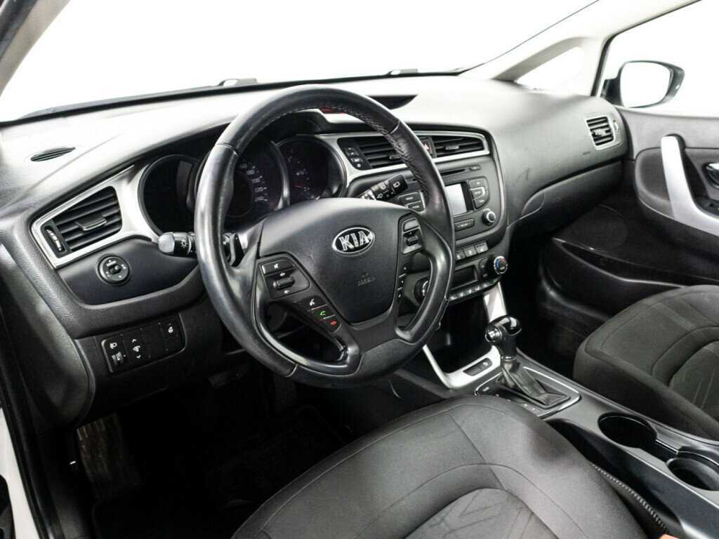 Kia Ceed 2018 года с пробегом. Фото: #10