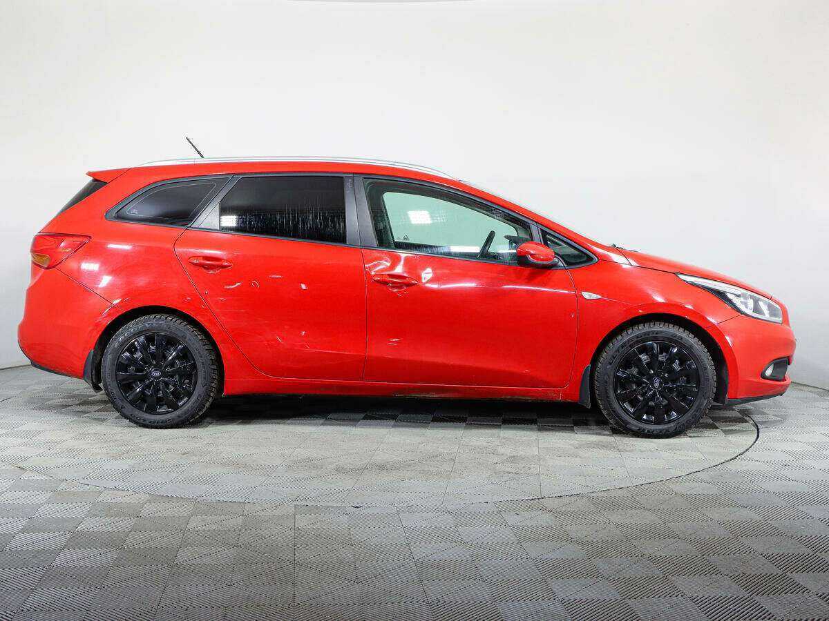 Kia Ceed 2015 года с пробегом. Фото: #3