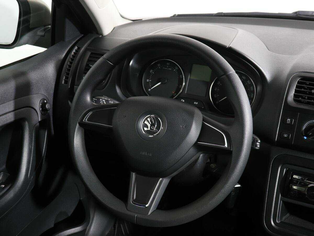 Skoda Fabia 2014 года с пробегом. Фото: #12