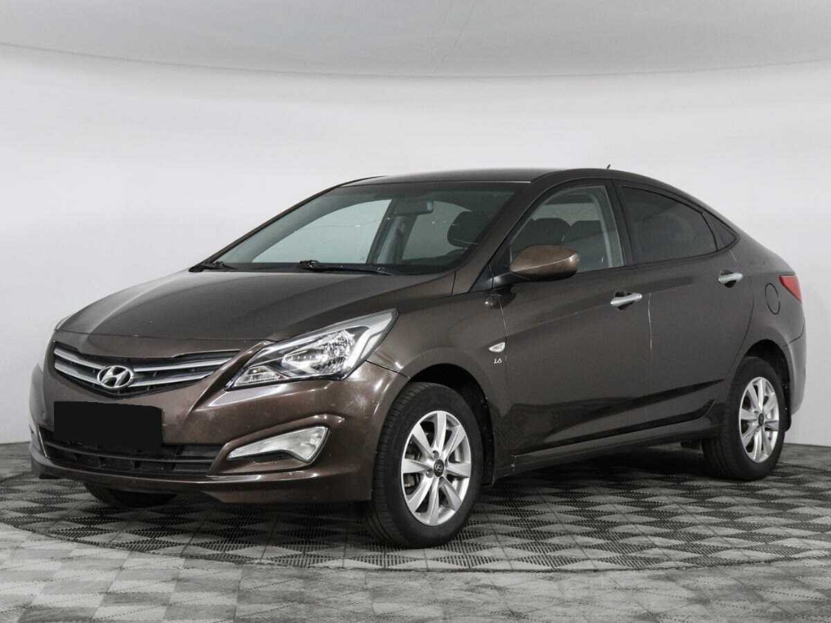 Hyundai Solaris 2015 года с пробегом. Посмотреть фото