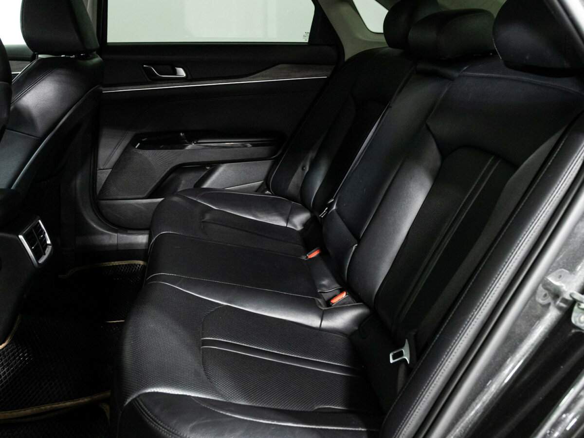 Kia K5 2021 года с пробегом. Фото: #9