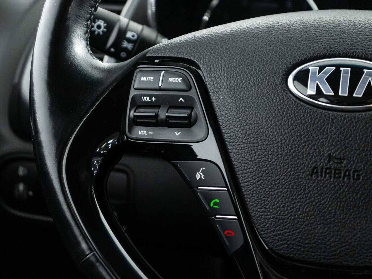 Kia Cerato 2017 года с пробегом. Фото: #17