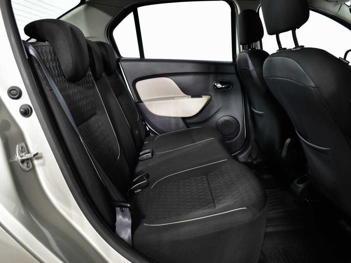 Renault Logan 2014 года с пробегом. Фото: #9