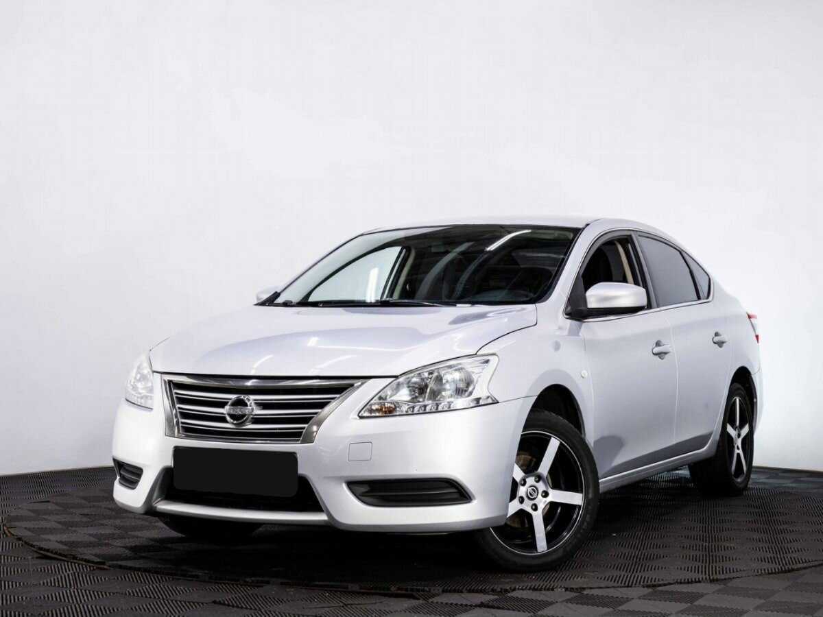 Nissan Sentra 2015 года с пробегом. Посмотреть фото
