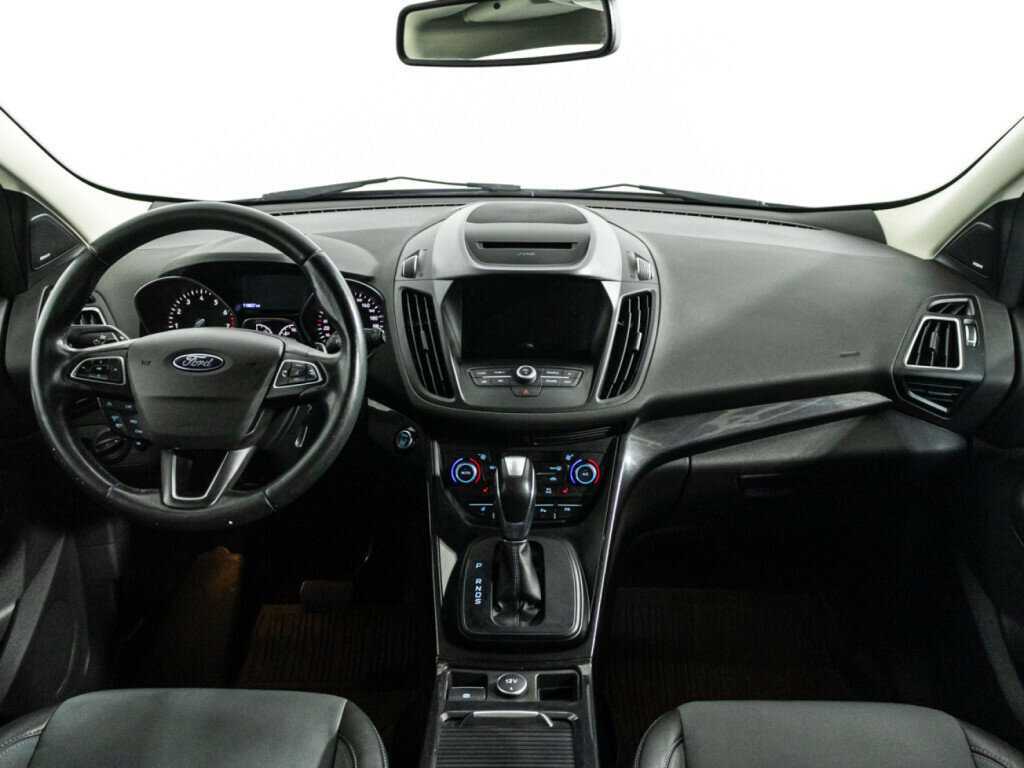 Ford Kuga 2017 года с пробегом. Фото: #12