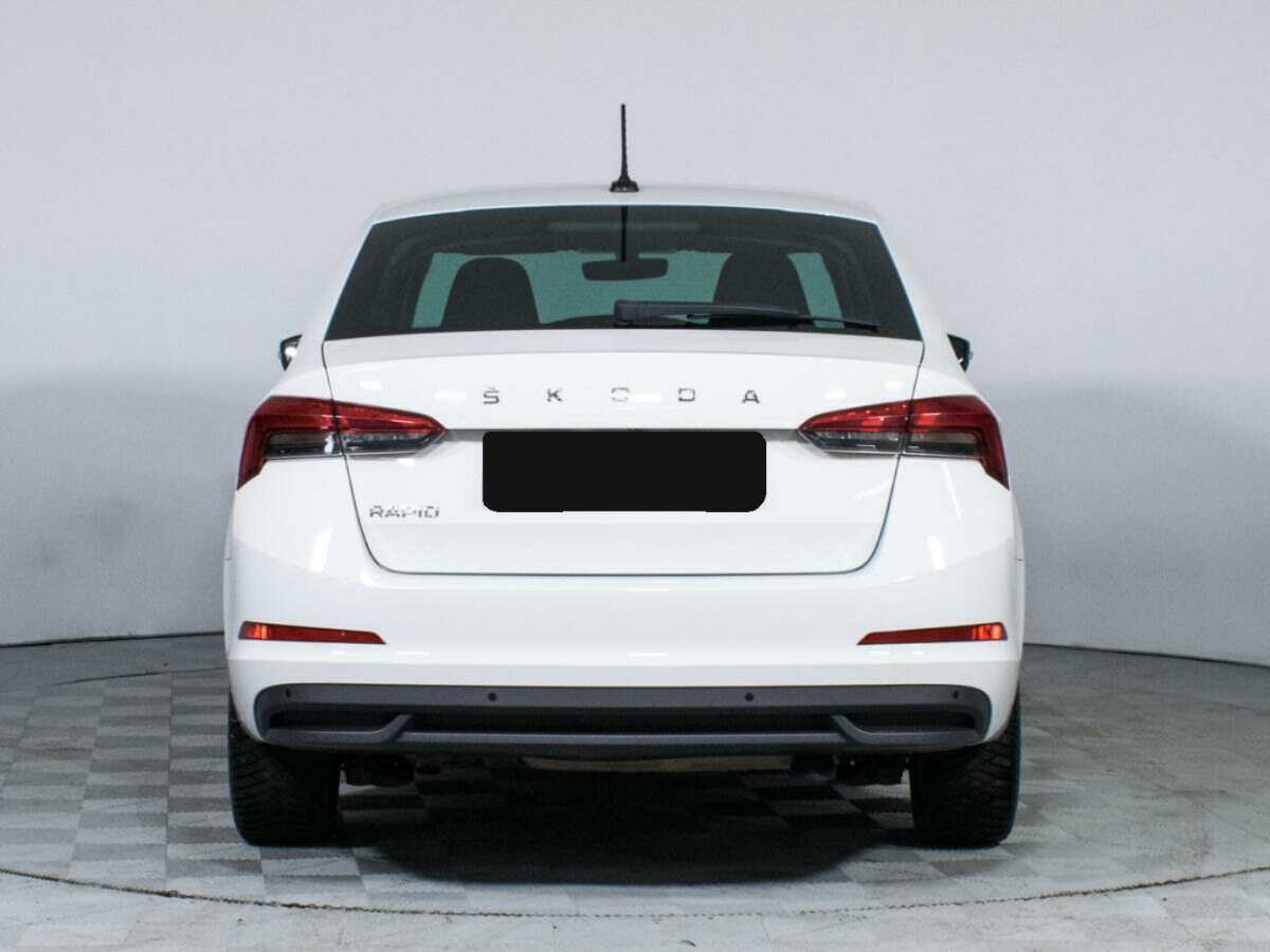 Skoda Rapid 2021 года с пробегом. Фото: #5