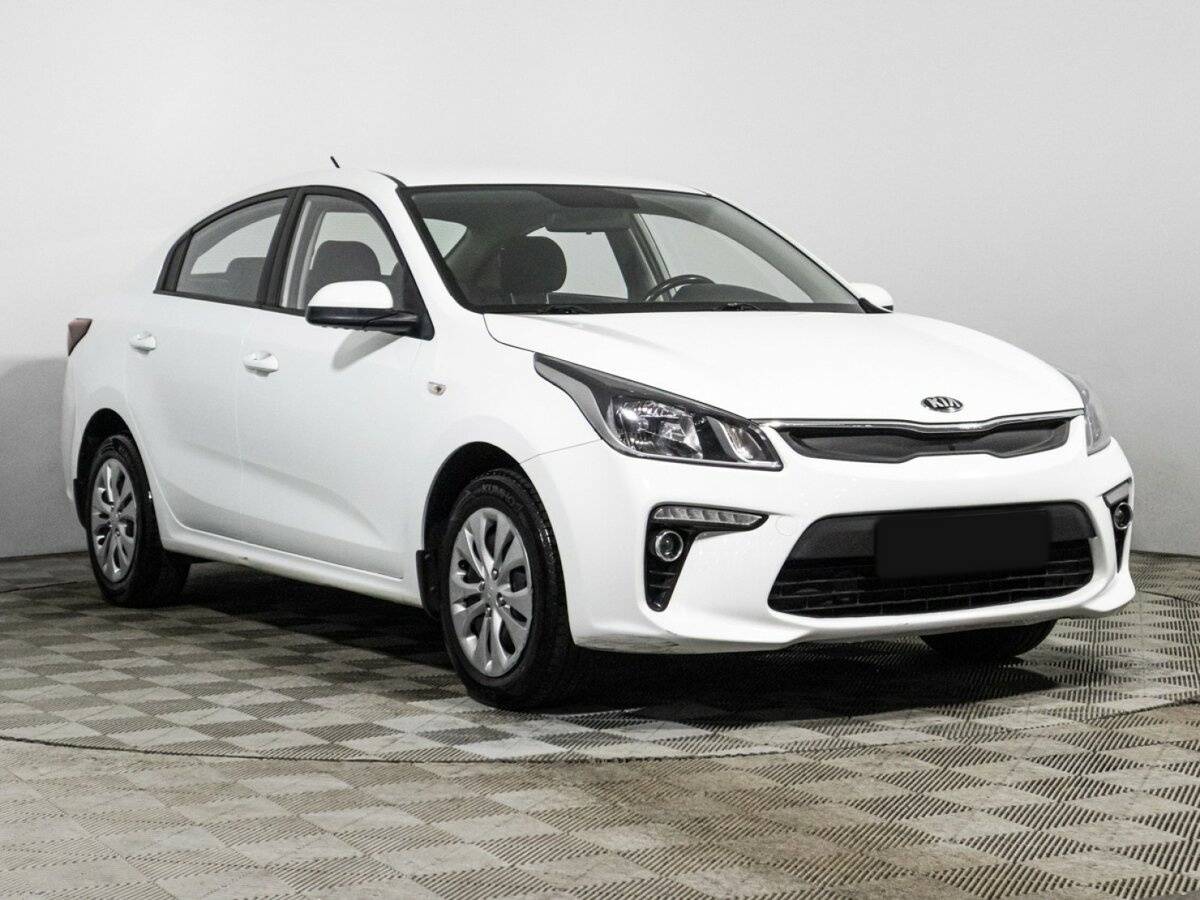 Kia Rio 2018 года с пробегом. Фото: #2