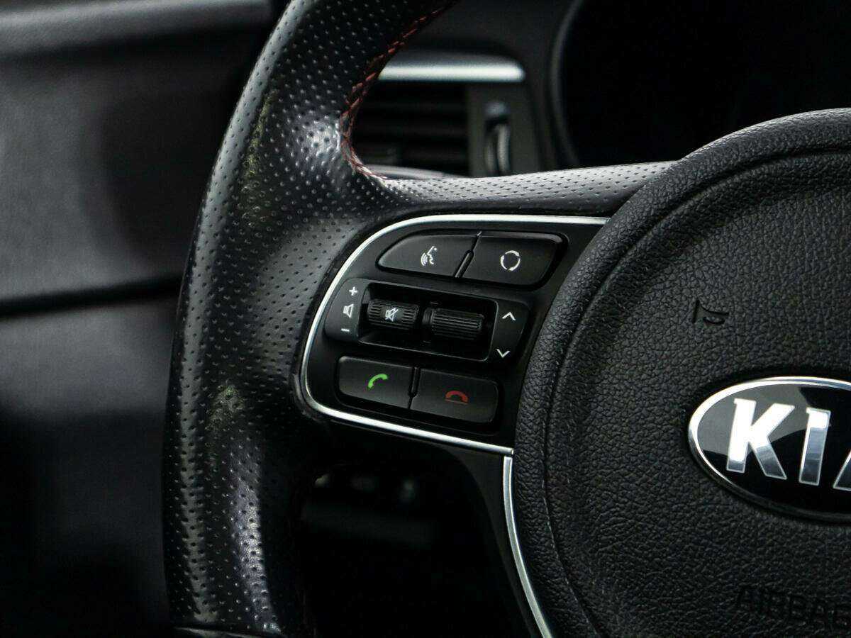 Kia Optima 2017 года с пробегом. Фото: #23