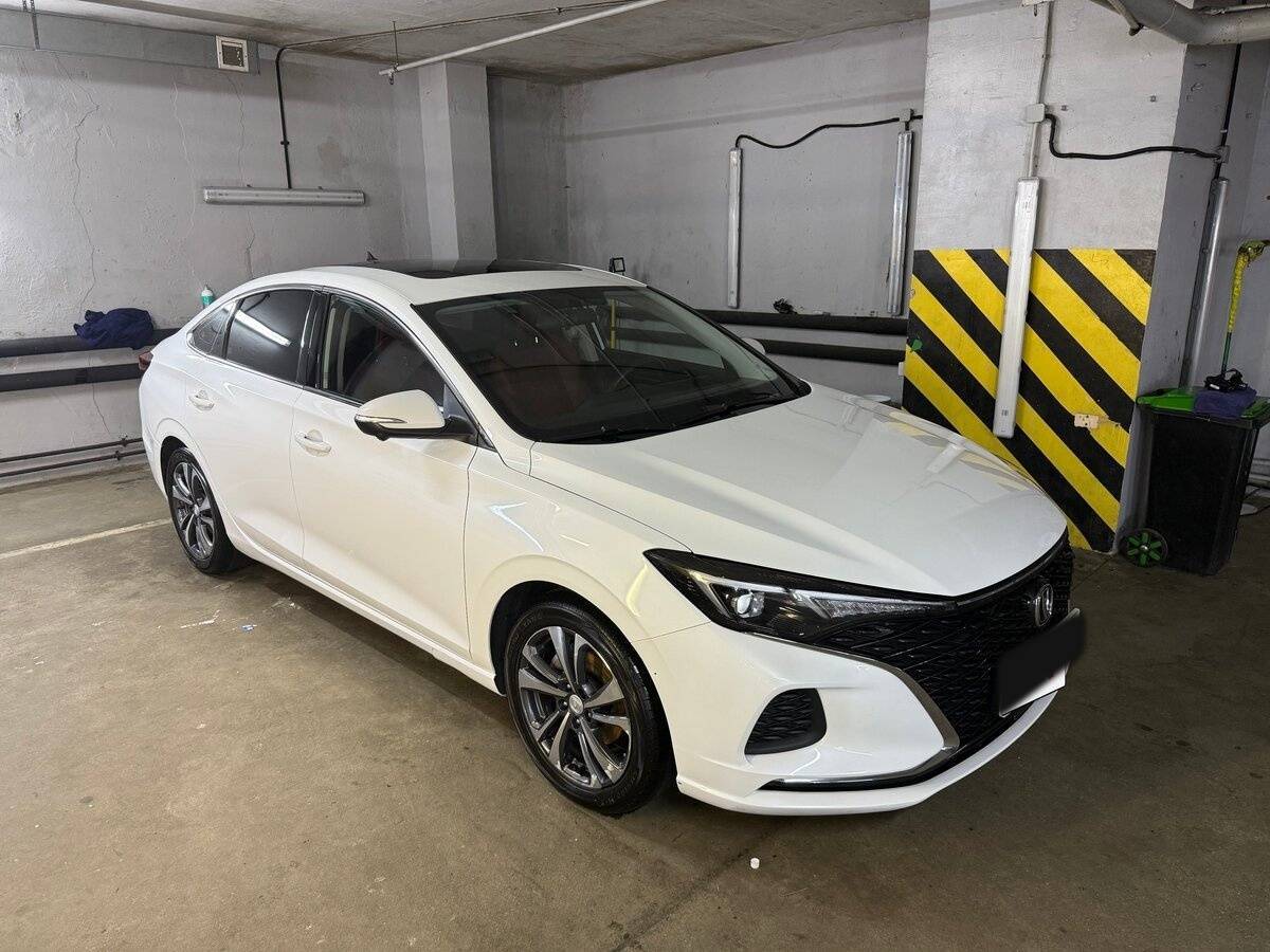 Changan Eado Plus 2023 года с пробегом. Фото: #3