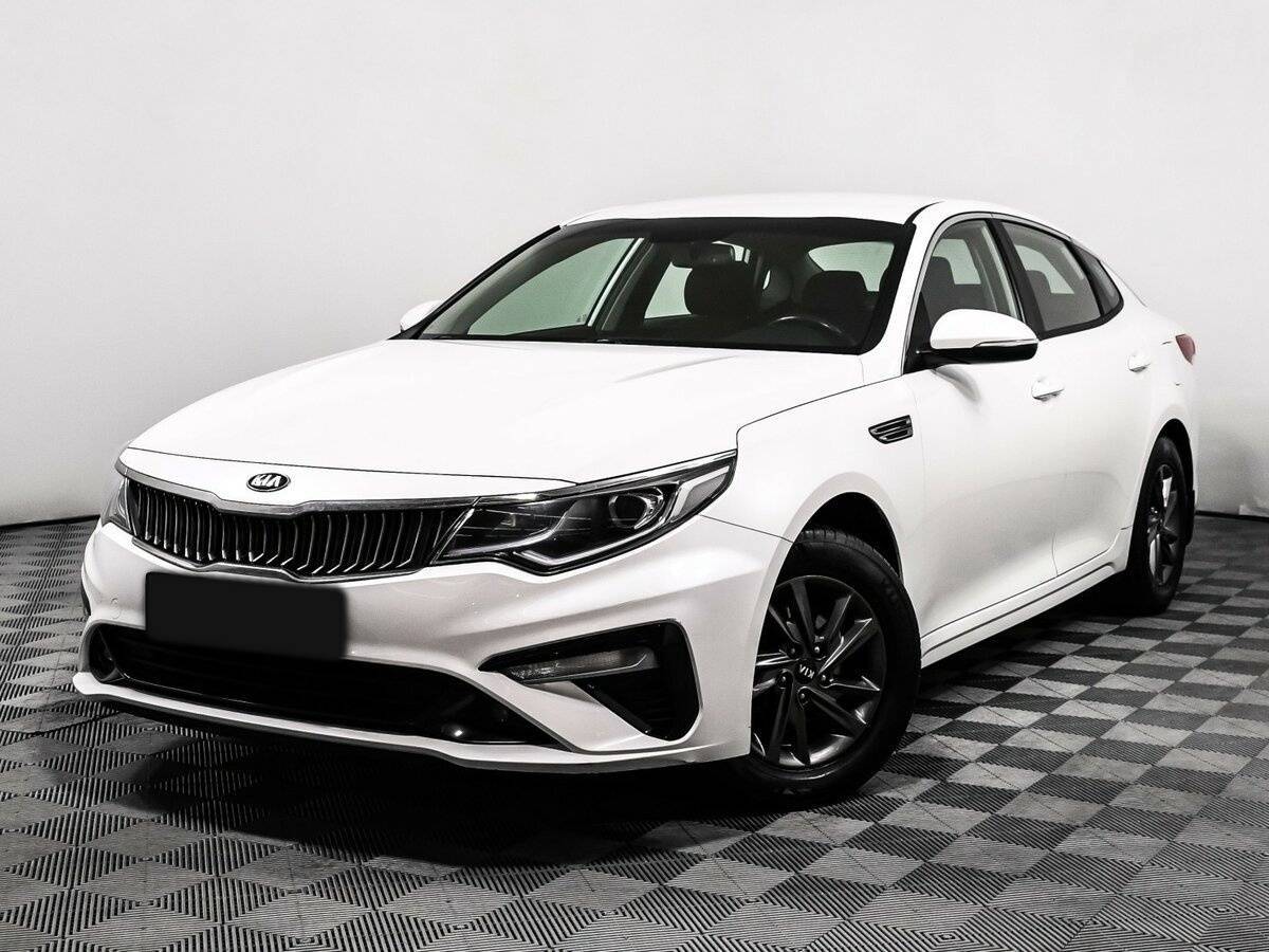 Kia Optima 2018 года с пробегом. Посмотреть фото