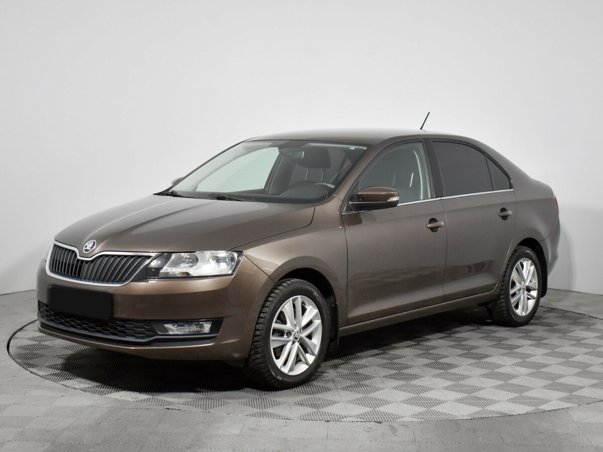 Skoda Rapid 2018 года с пробегом. Посмотреть фото