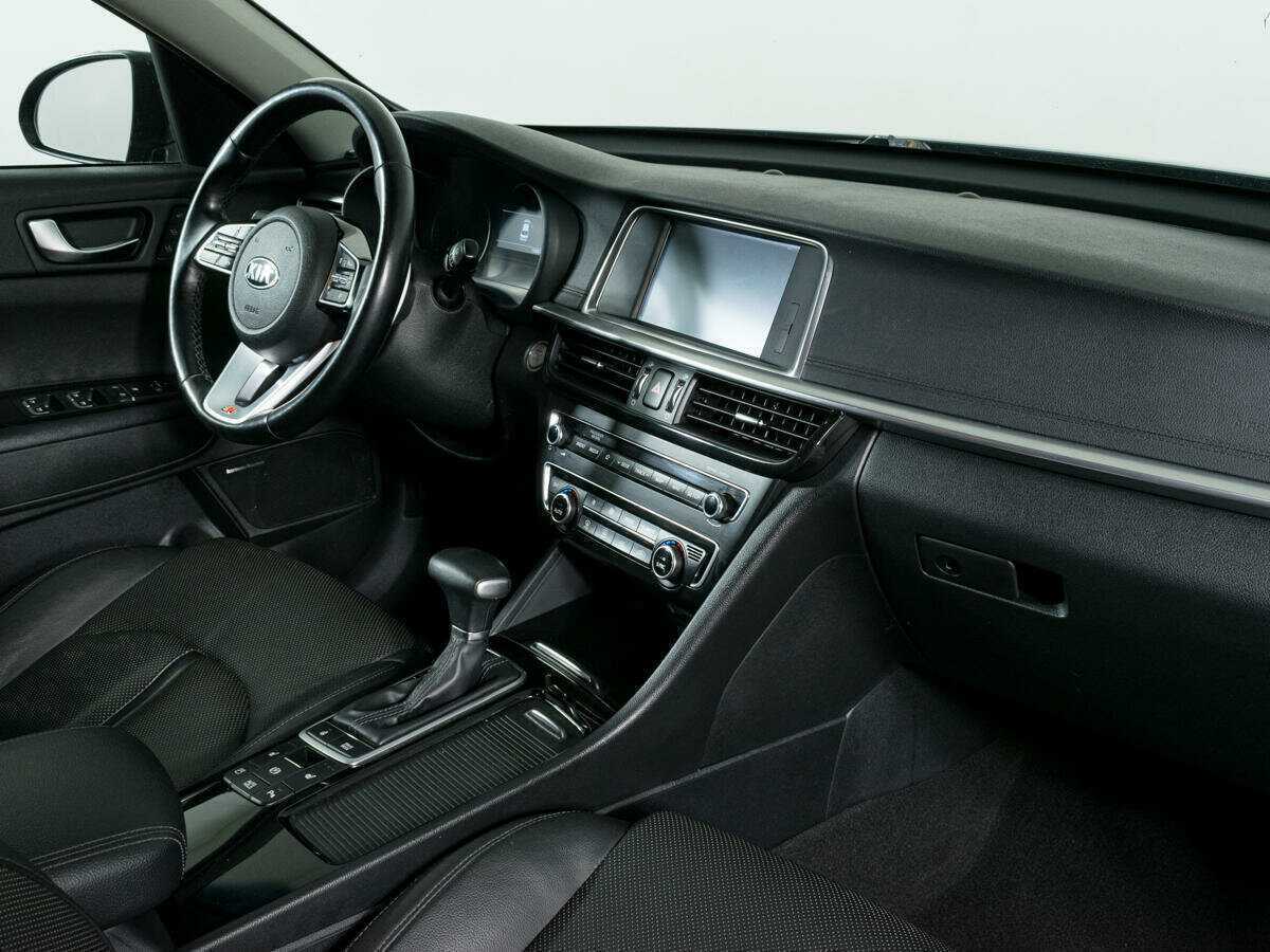 Kia Optima 2018 года с пробегом. Фото: #8
