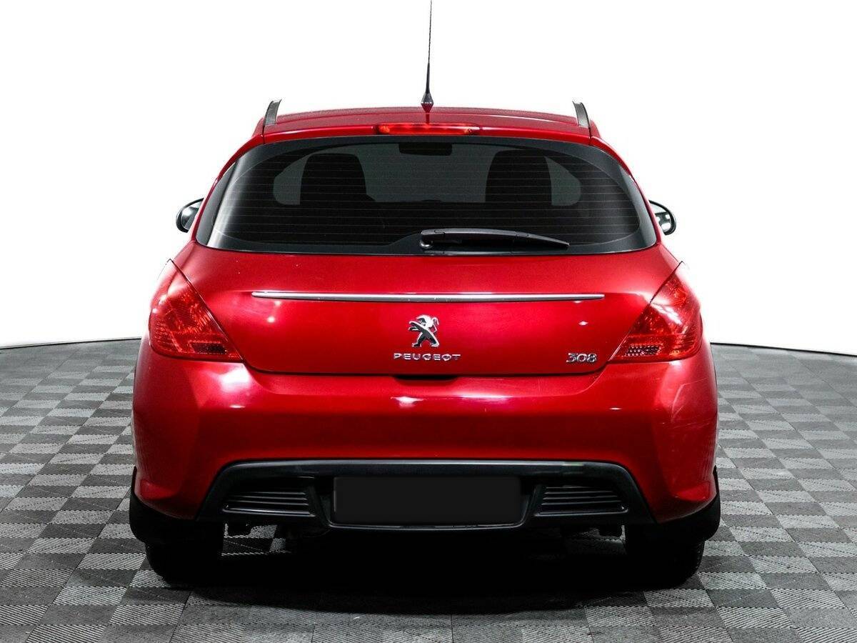 Peugeot 308 2012 года с пробегом. Фото: #5