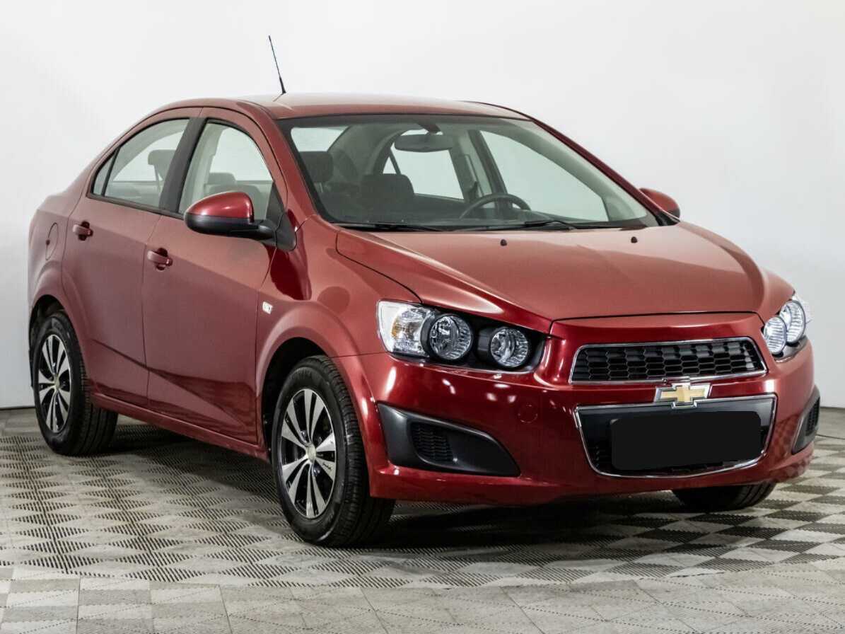 Chevrolet Aveo 2015 года с пробегом. Фото: #2