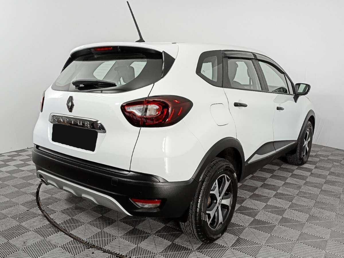 Renault Kaptur 2021 года с пробегом. Фото: #4