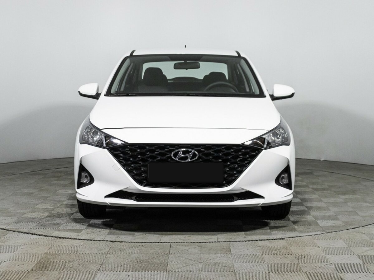 Hyundai Solaris 2022 года с пробегом. Фото: #1