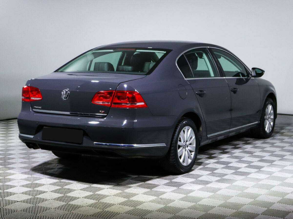 Volkswagen Passat 2014 года с пробегом. Фото: #3