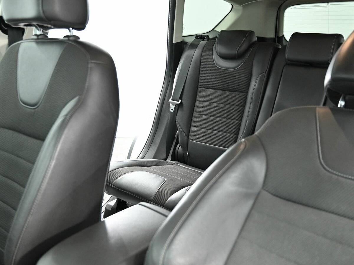 Ford Kuga 2013 года с пробегом. Фото: #12