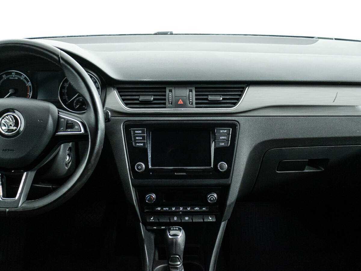 Skoda Rapid 2017 года с пробегом. Фото: #13