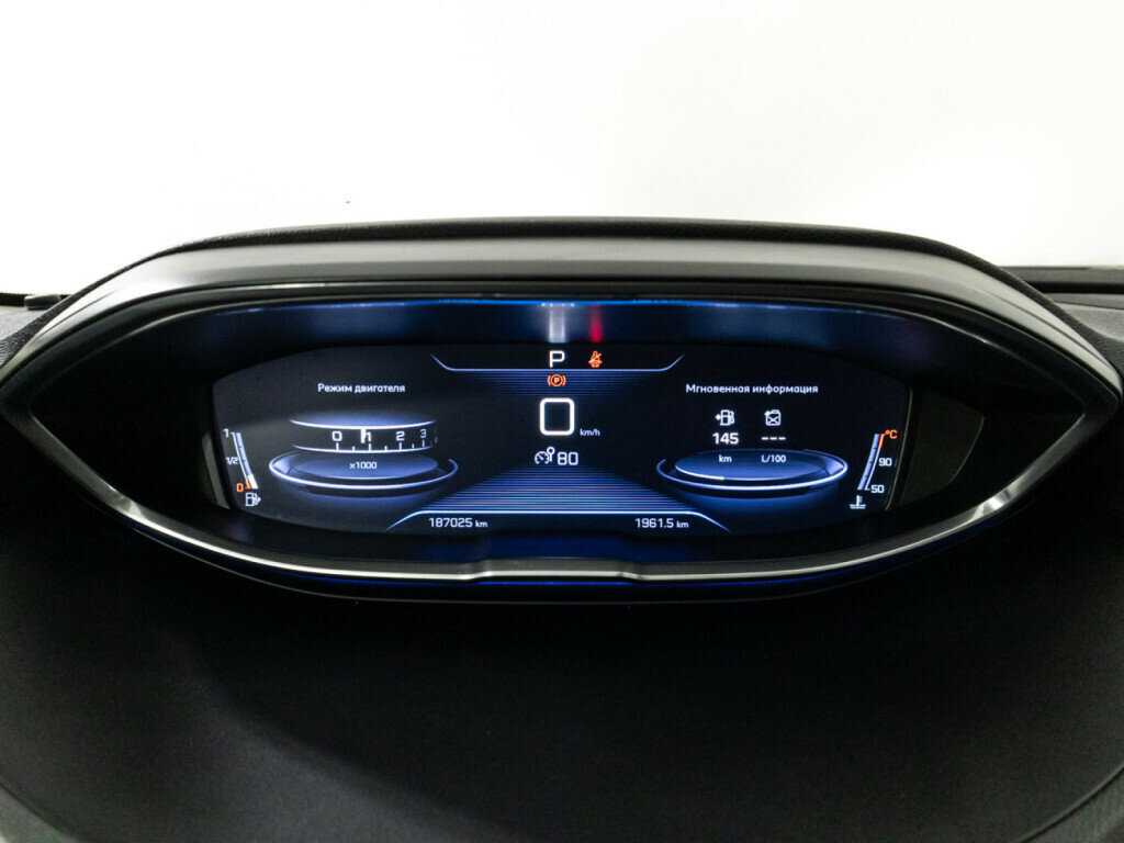 Peugeot 3008 2017 года с пробегом. Фото: #11