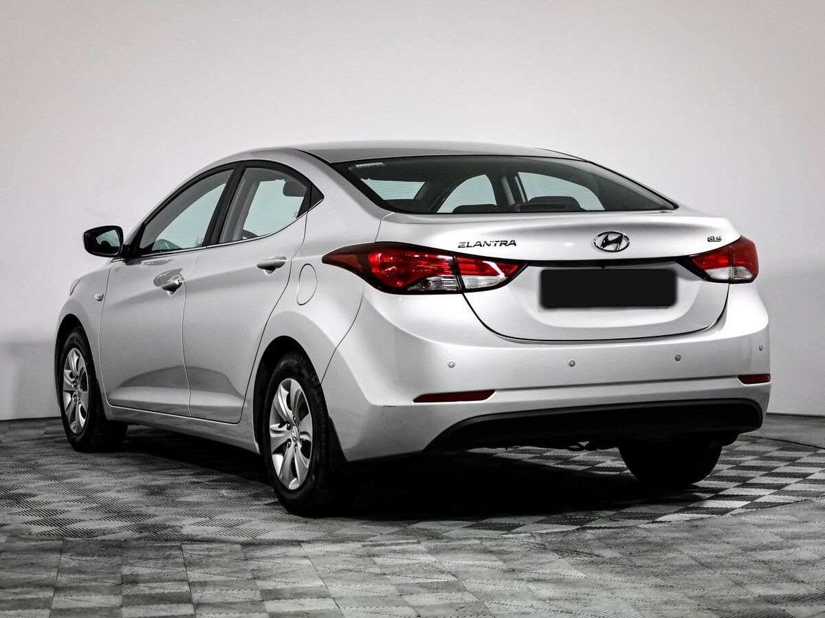 Hyundai Elantra 2015 года с пробегом. Фото: #5
