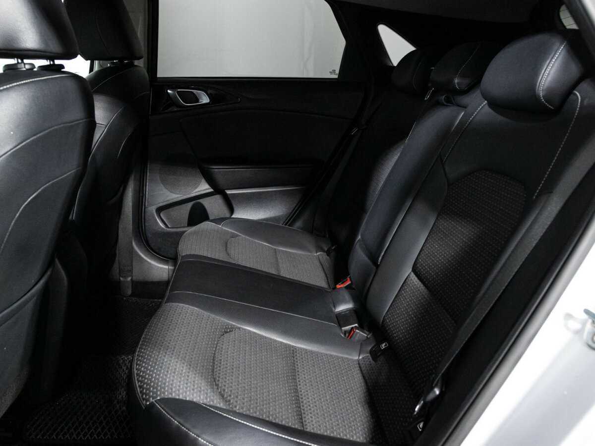 Kia Ceed 2020 года с пробегом. Фото: #8