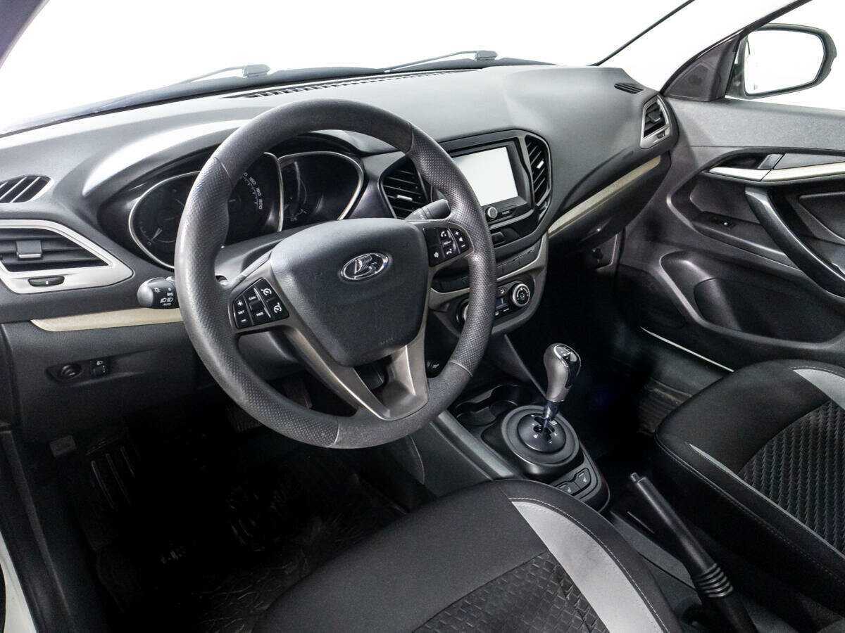 Lada (ВАЗ) Vesta 2017 года с пробегом. Фото: #10