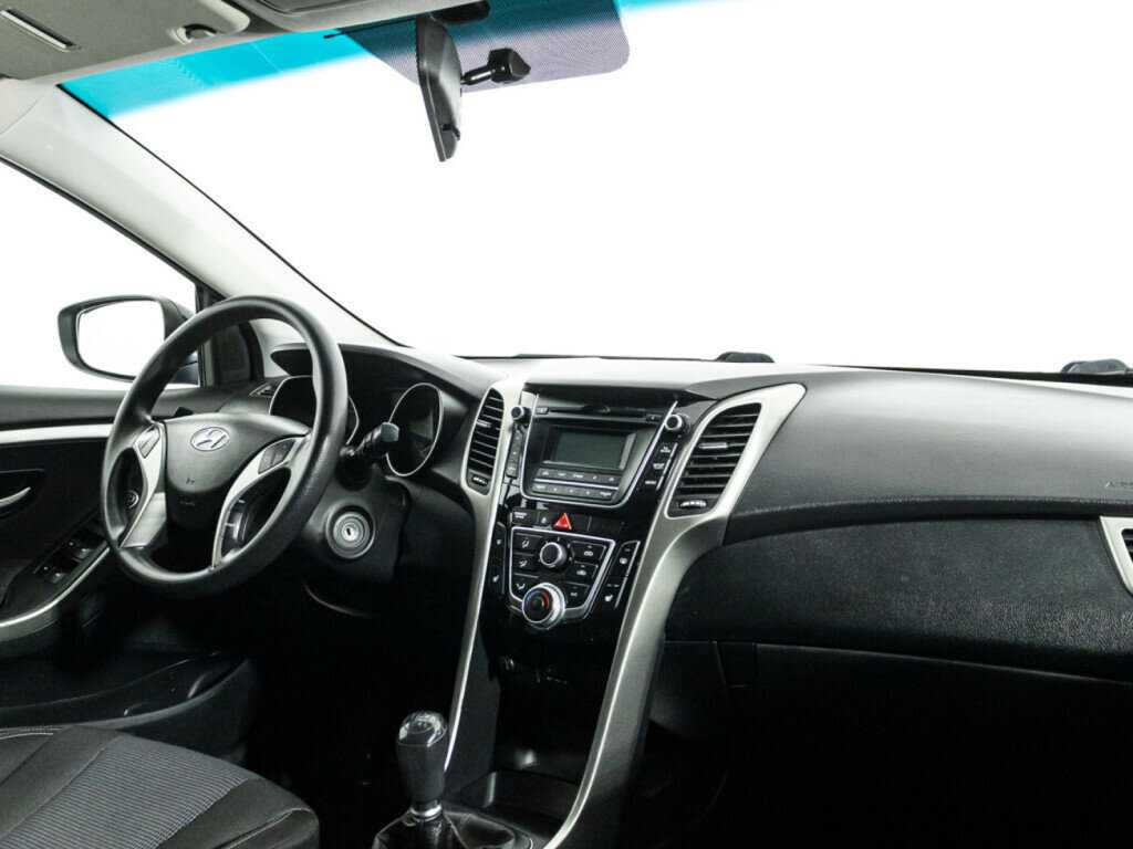 Hyundai i30 2013 года с пробегом. Фото: #8