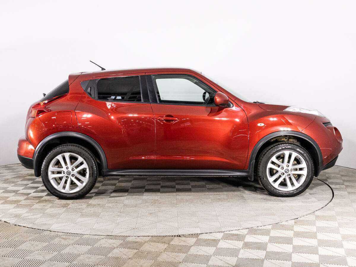 Nissan Juke 2014 года с пробегом. Фото: #3