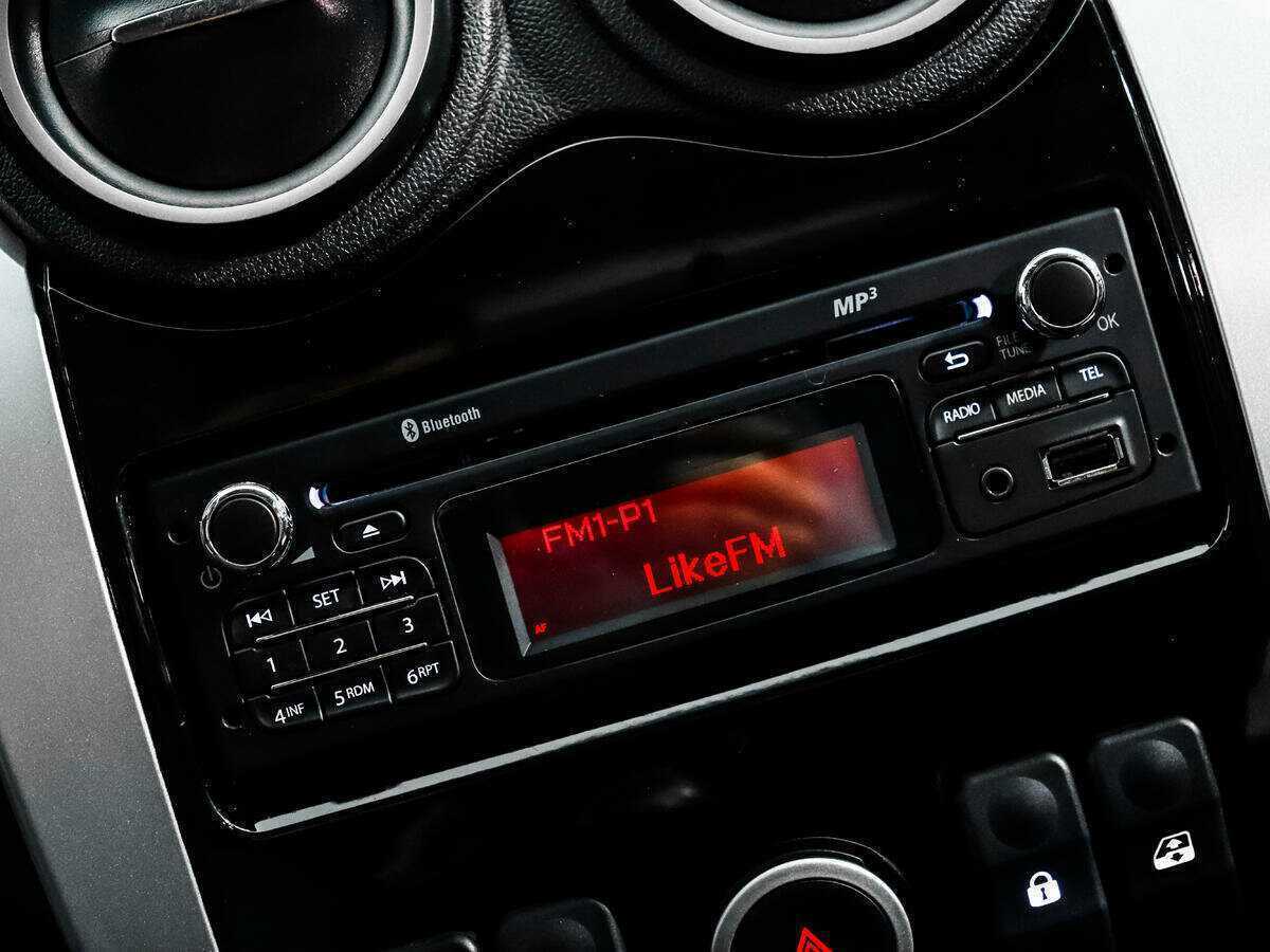 Lada (ВАЗ) Largus 2015 года с пробегом. Фото: #12