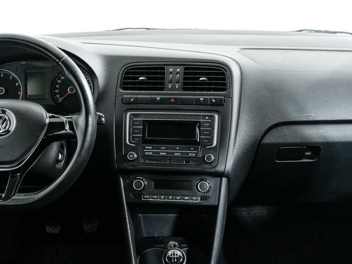 Volkswagen Polo 2016 года с пробегом. Фото: #12