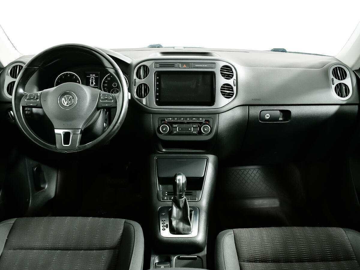 Volkswagen Tiguan 2012 года с пробегом. Фото: #10