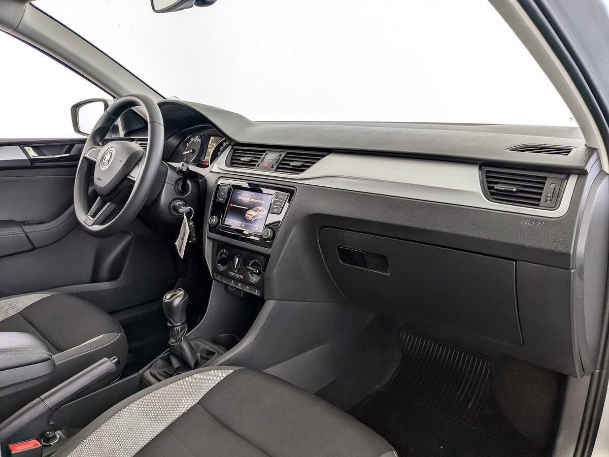 Skoda Rapid 2018 года с пробегом. Фото: #8
