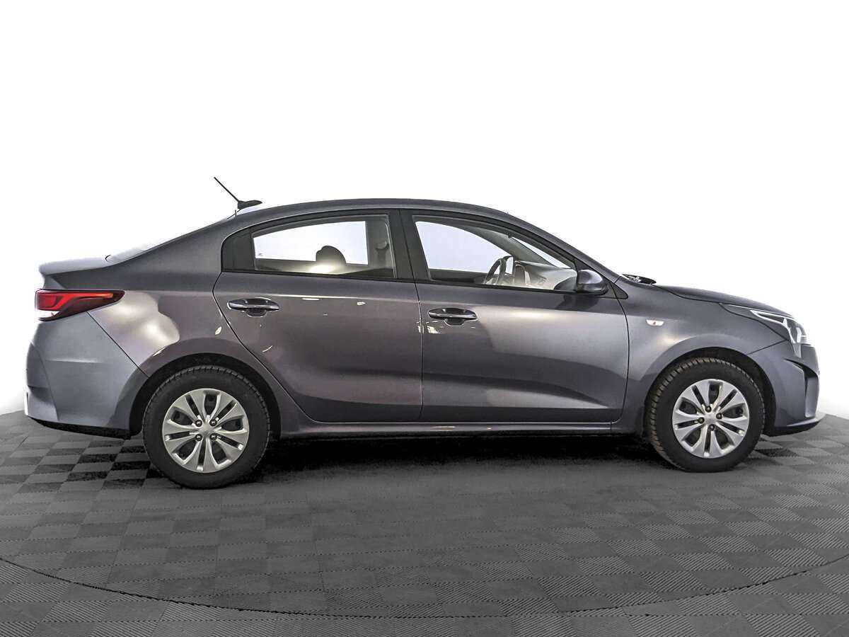 Kia Rio 2021 года с пробегом. Фото: #3