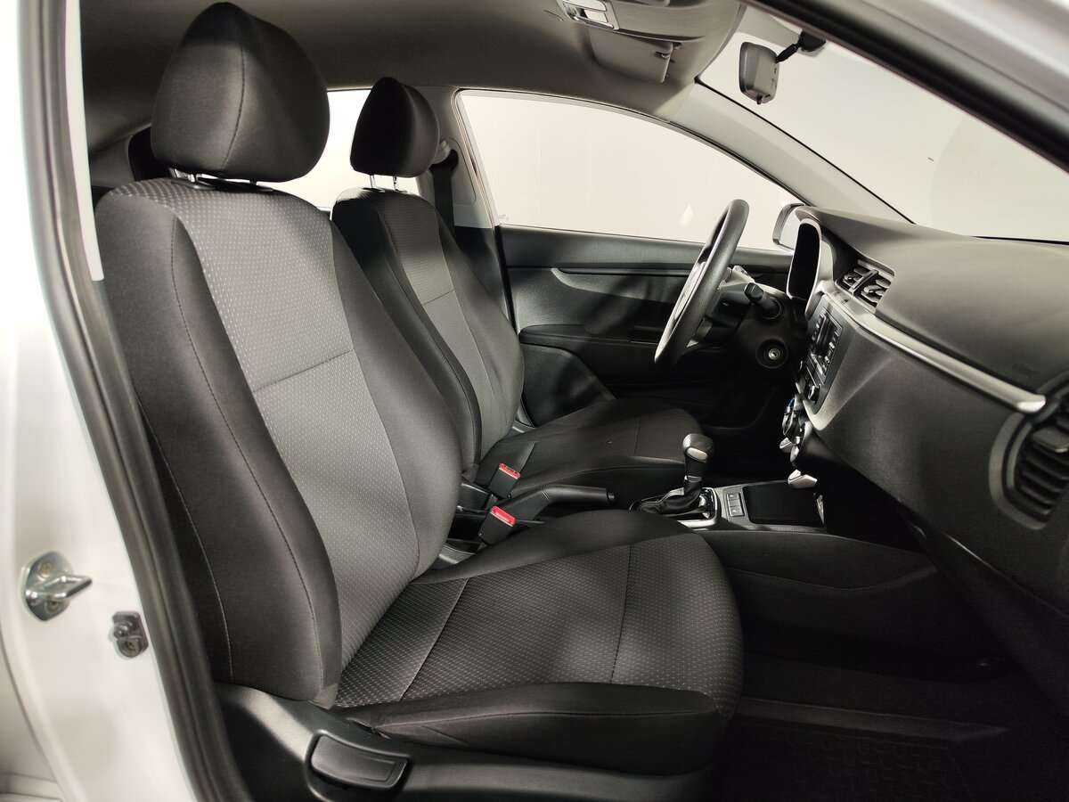 Kia Rio 2021 года с пробегом. Фото: #8