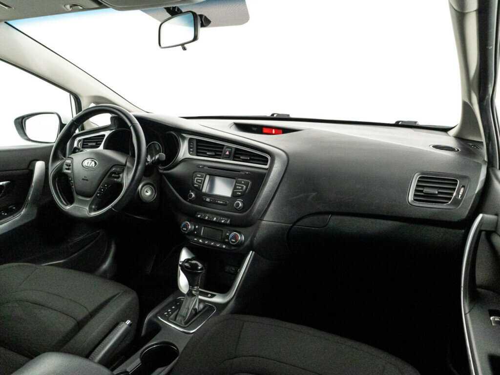 Kia Ceed 2018 года с пробегом. Фото: #8