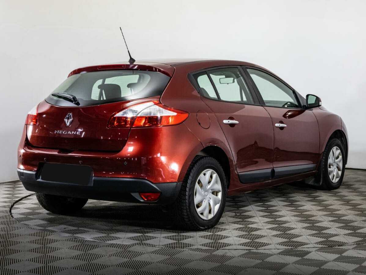 Renault Megane 2014 года с пробегом. Фото: #3