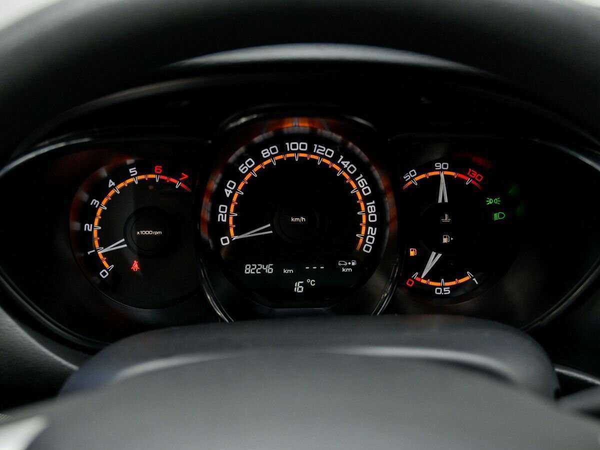 Lada (ВАЗ) Vesta 2019 года с пробегом. Фото: #21