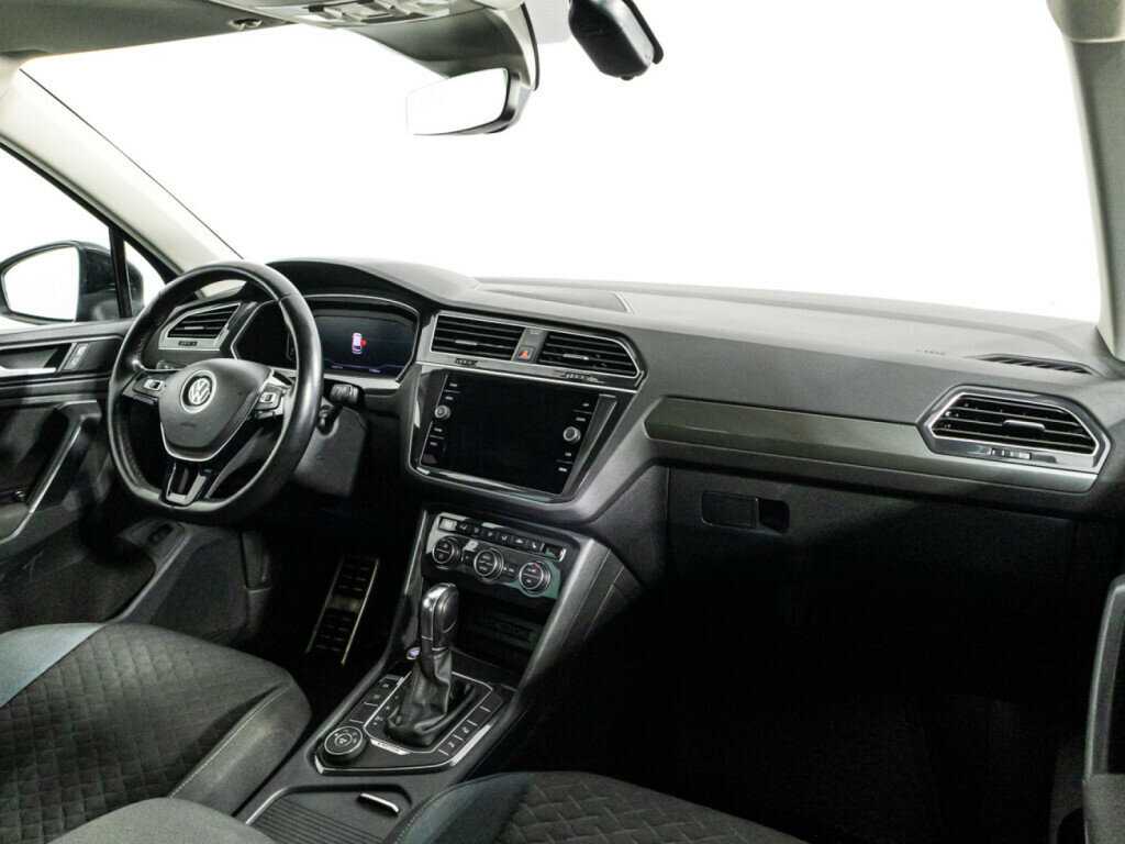 Volkswagen Tiguan 2019 года с пробегом. Фото: #8