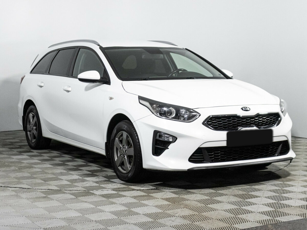 Kia Ceed 2019 года с пробегом. Фото: #2