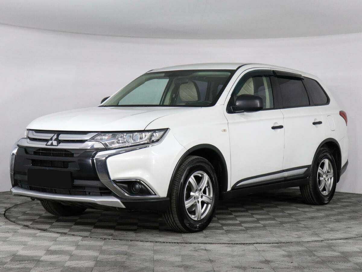Mitsubishi Outlander 2017 года с пробегом. Фото: #0