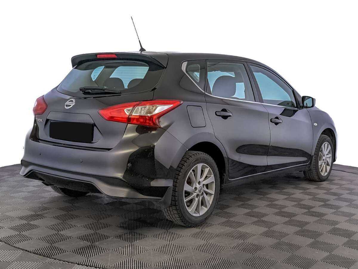 Nissan Tiida 2015 года с пробегом. Фото: #4