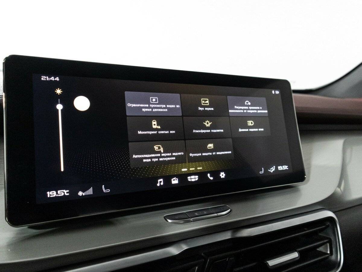 Geely Coolray 2021 года с пробегом. Фото: #18