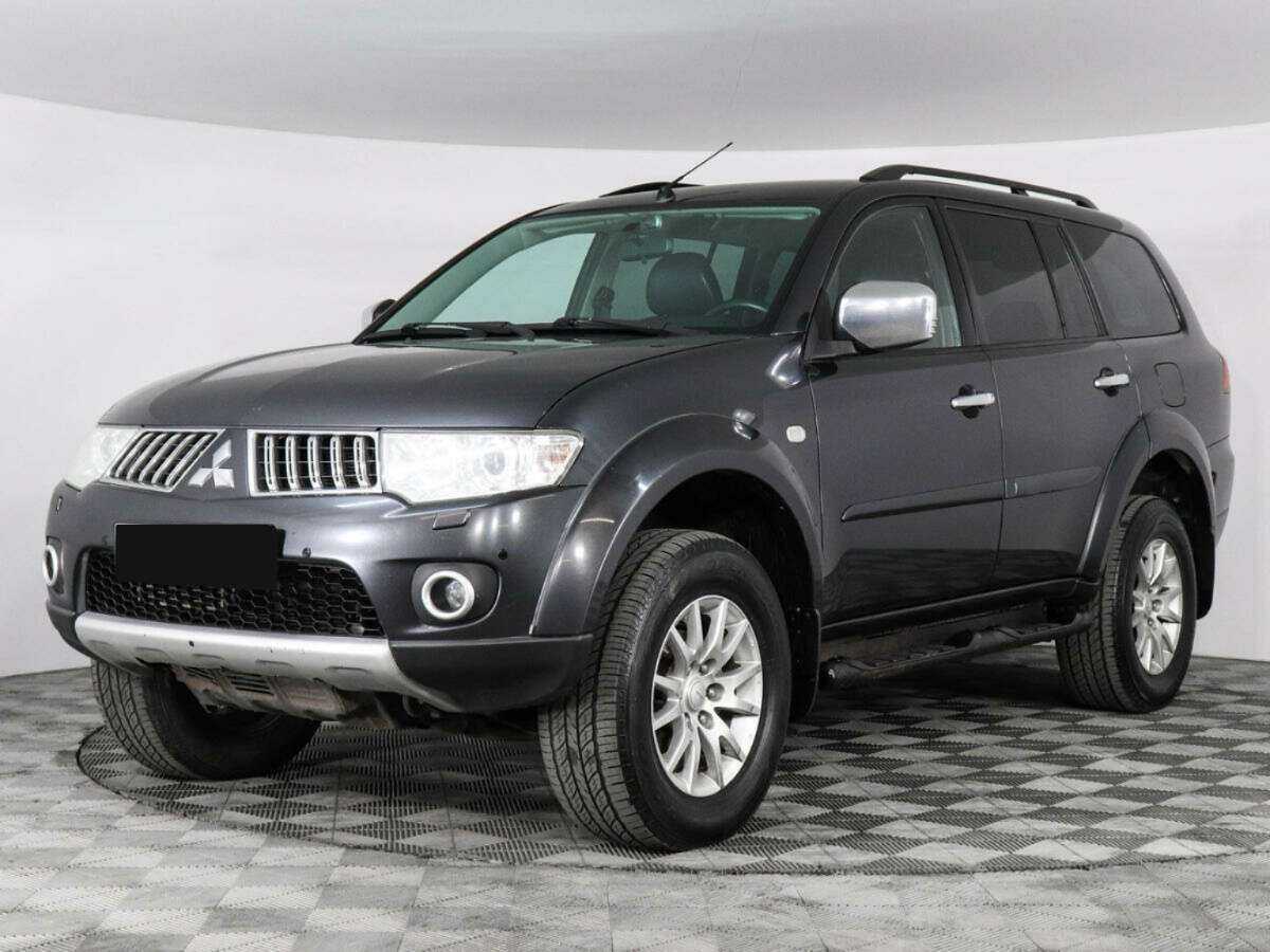 Mitsubishi Pajero Sport 2012 года с пробегом. Фото: #0